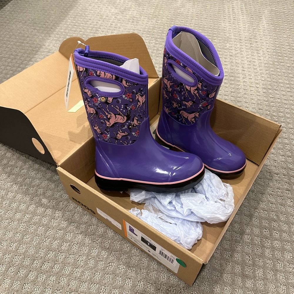 BOGS unicorn awesome purple print boots